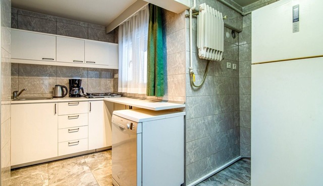 Stunning Flat with Excellent Location in Tesvikiye in Istanbul