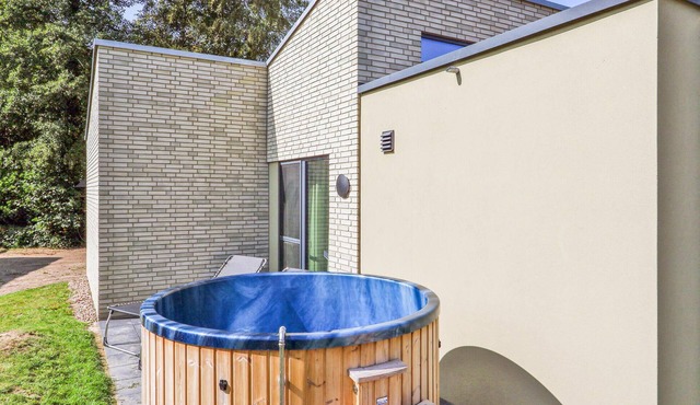 Stunning home in Lembruch/Dümmer See with sauna in Lembruch/Dümmer See