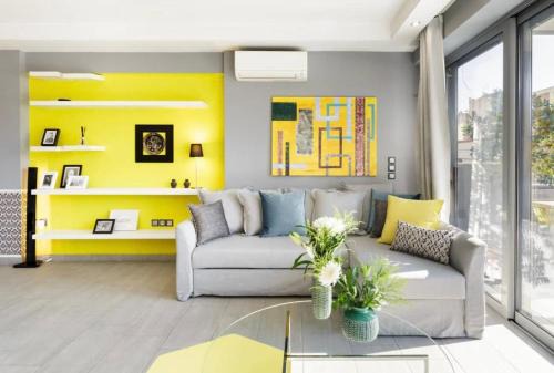 Stylish Boutique Loft With Private Balcony in Athens