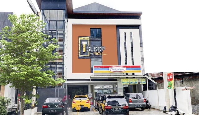 Stylish Delux Twin Stay with Free WiFi and Parking in Bandung