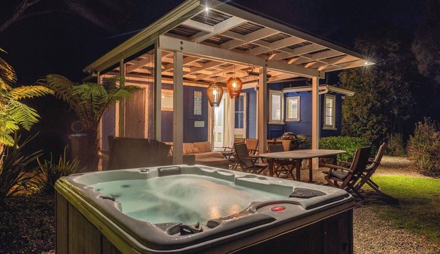 Totara Cottage - Our Island in Waiheke Island