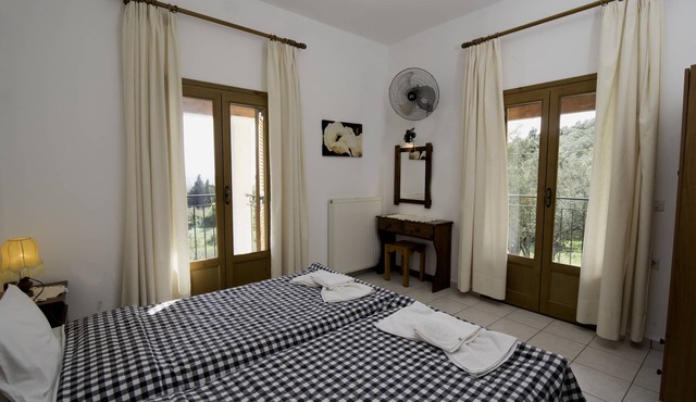 Villa Blue Pearl Apartments in Agios Georgios Beach Corfu in Corfu