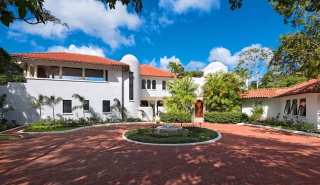 Villa Elsewhere | Ocean View - Located in Stunning Sandy Lane with Private Pool in Holetown