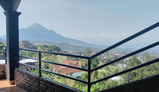 Villa Raung Indah Tretes in Prigen