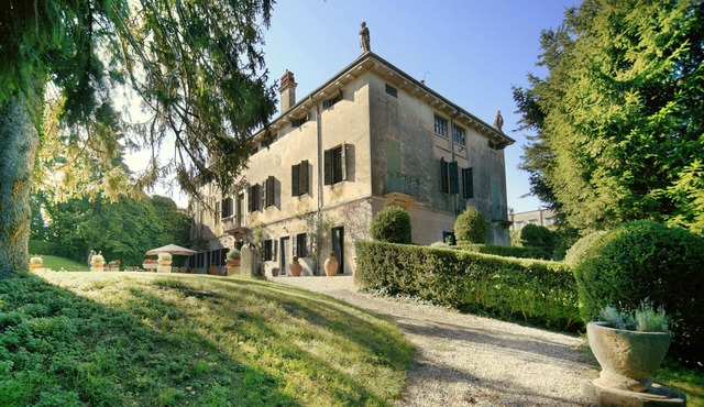 Villa San Bonifacio in Valpolicella , in San Pietro In Cariano