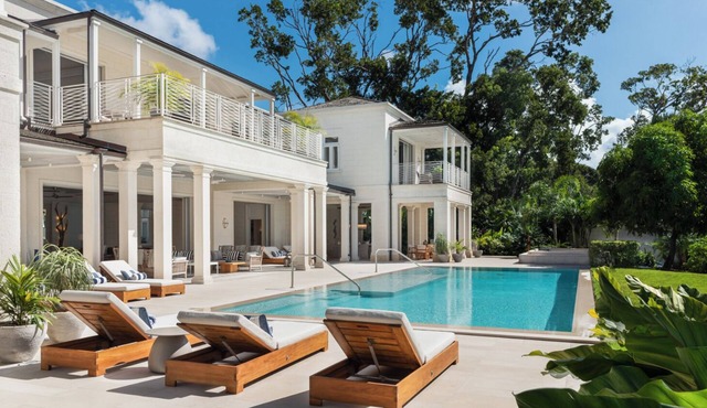 Villa Tamarindo - by ZenBreak in Holetown