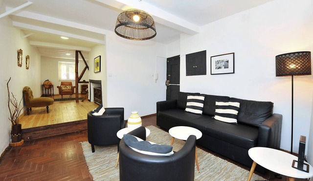 Vintage & Central Apartment in Bairro Alto in Lisboa