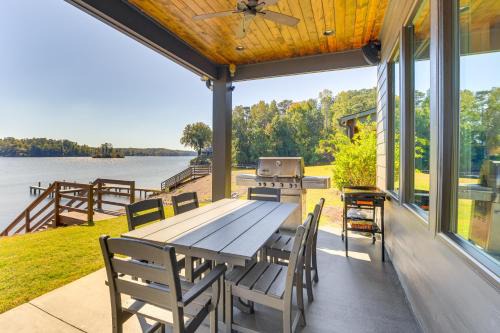 Waterfront Home in Alex City, Near Auburn in Alexander City