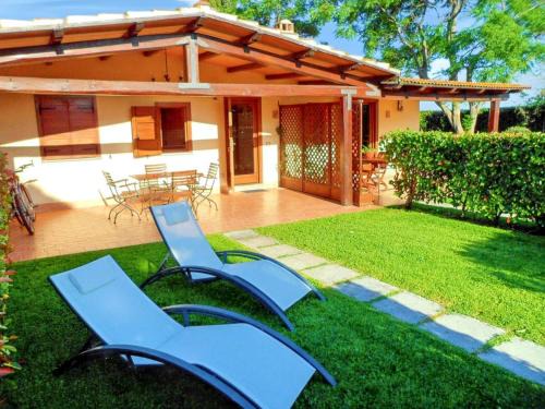 Pescia Romana Terrace Km The Beach 