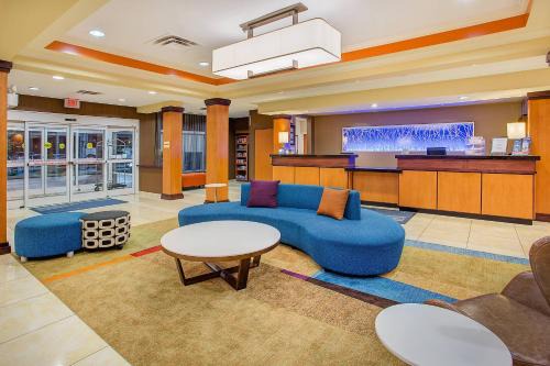 Fairfield Inn 