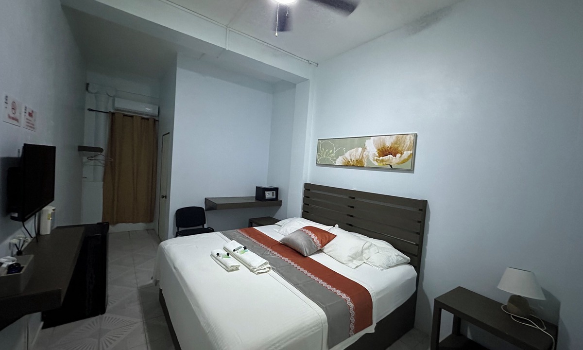 Caye Caulker Hotel | sky Inn