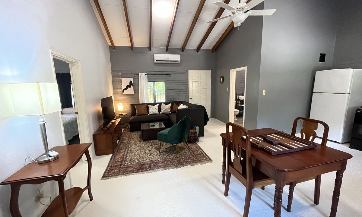 Ontario Village Bed & Breakfast | Warrie Head Resort