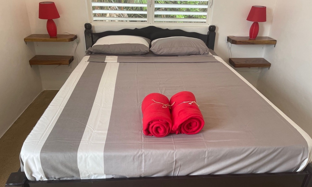Placencia Hostel | Royal Rat Hostel