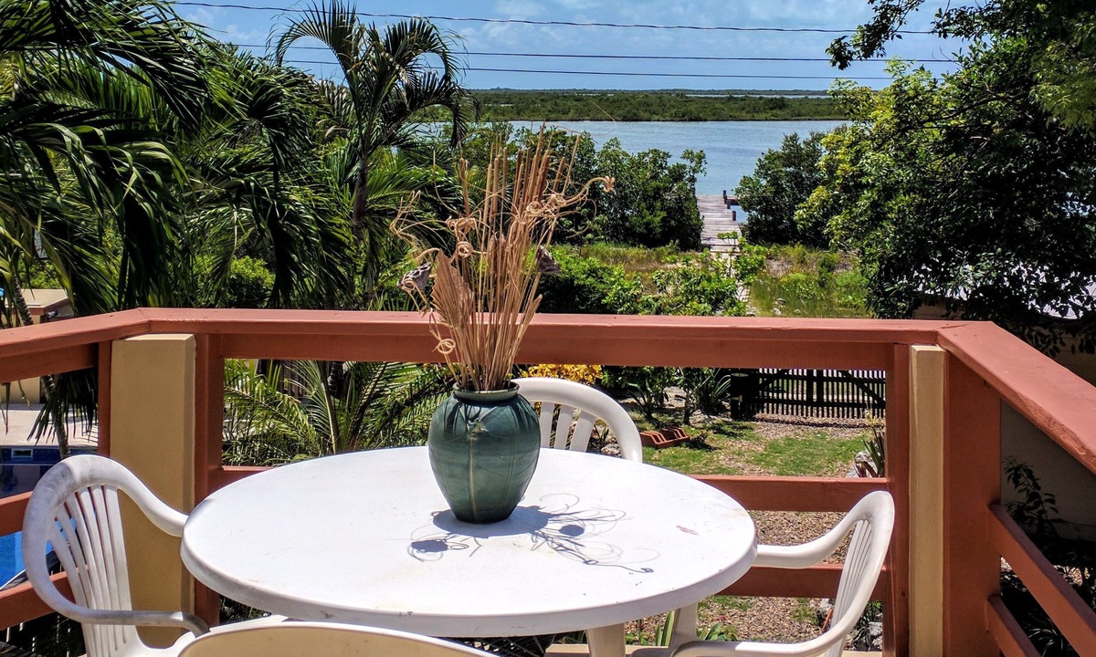 San Pedro Bed & Breakfast | Tri Casa De Suenos Bed & Breakfast