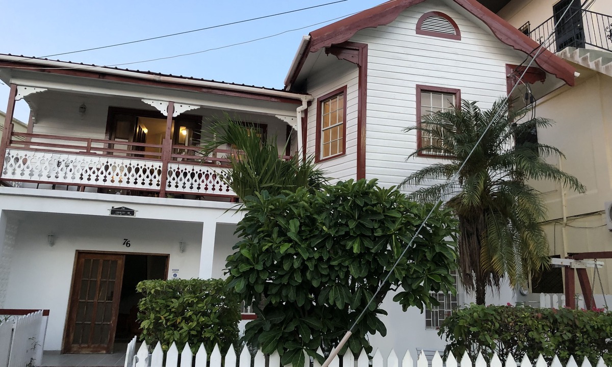 Belize City Bed & Breakfast | Coningsby Inn