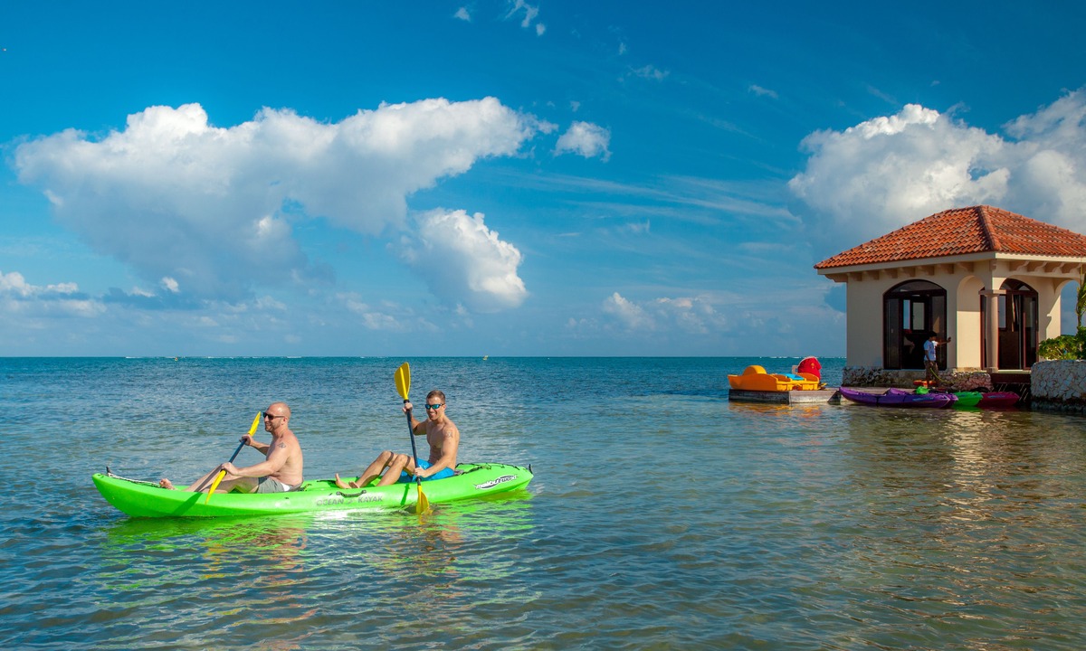 San Pedro Hotel | Coco Beach Resort