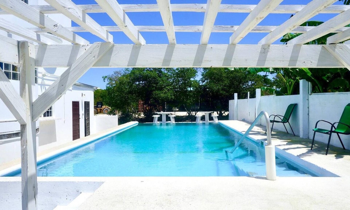 Belize City Apartment | Sea Belize Relaxing Studio w Sea View Pool & Overwater Deck Near Airport, 1st FL