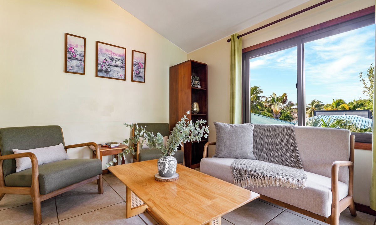 Hopkins House | Coconut Row Boutique Hotel