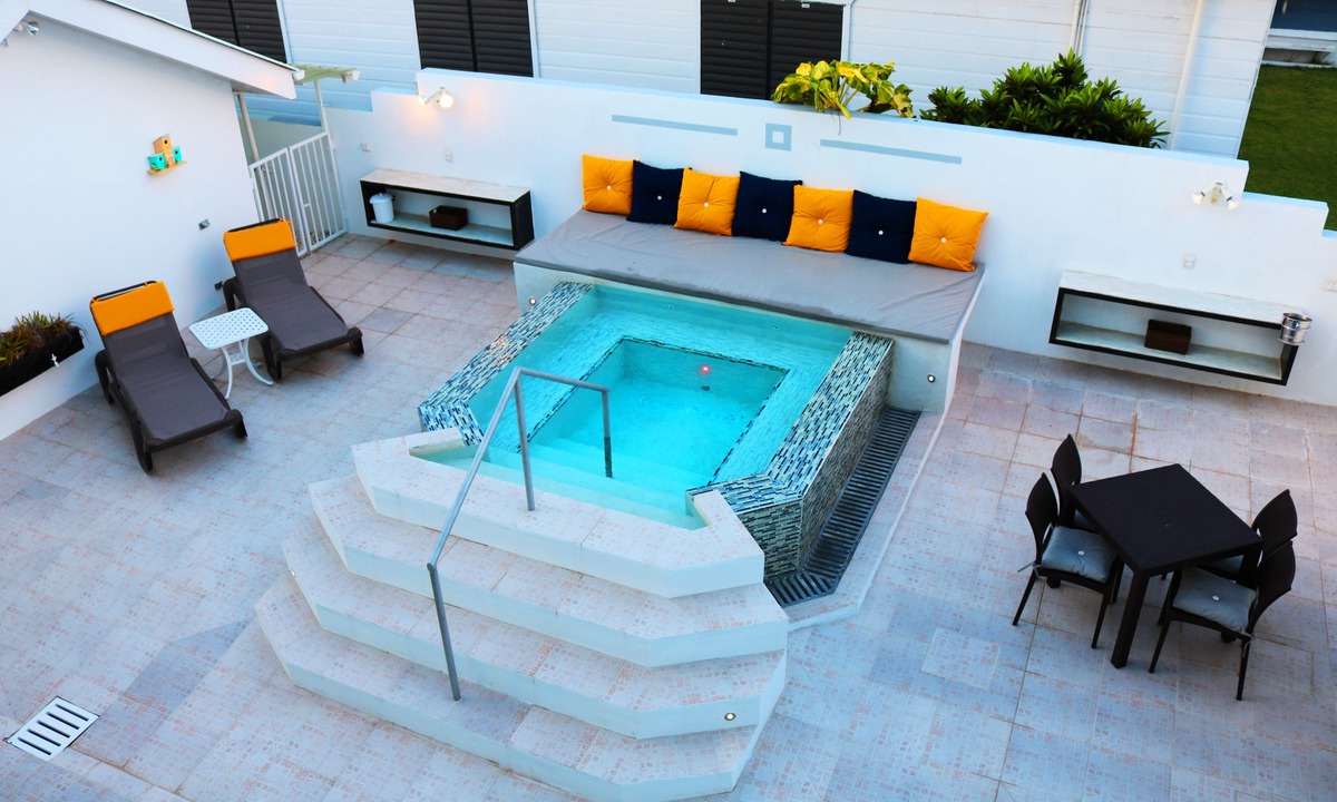 Belize City Bed & Breakfast | Villa Boscardi
