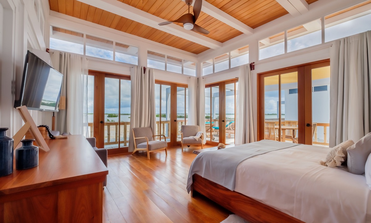 San Pedro Villa | Aruna Resort & Villas