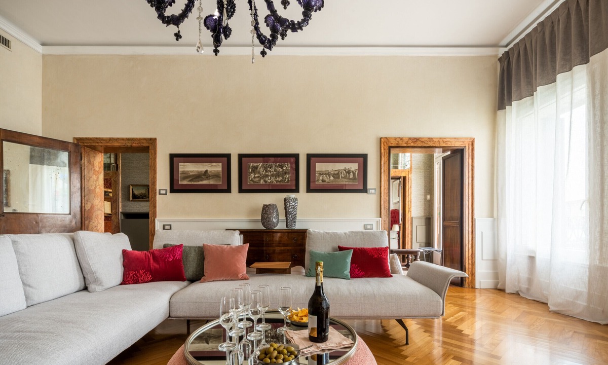 San Marco Apartment | Amazing Grand Canal Apartment in San Marco Top Location