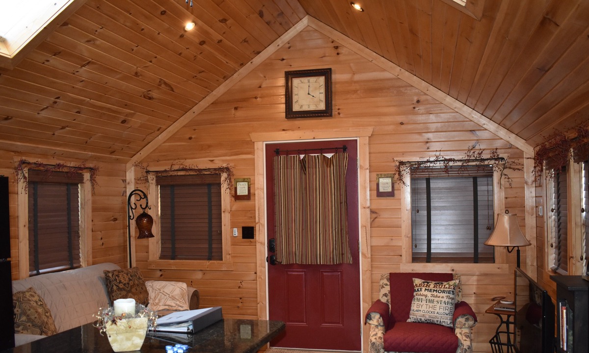 Perrysville Cabin | Mohican Springs Cabin, in the heart of Mohican State Park. Serenity & Seclusion