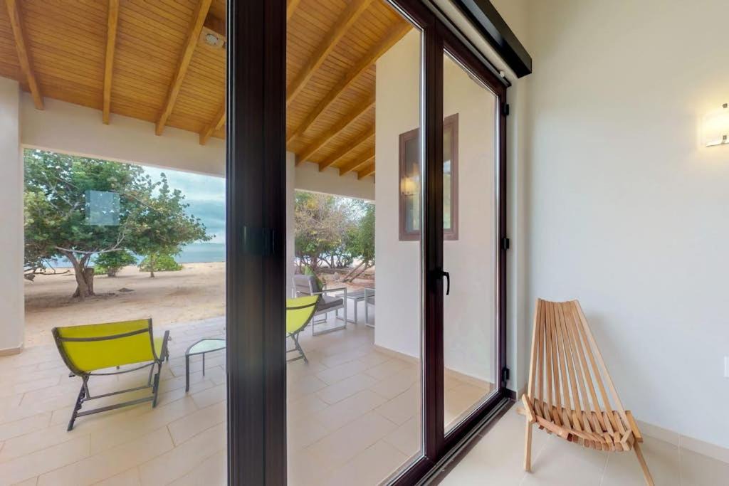 Caribbean Way House | Green Tower House
