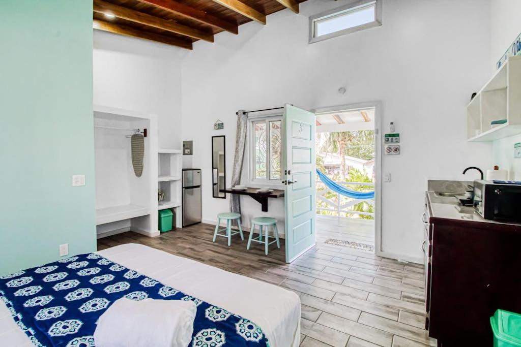 Caye Caulker Apartment | DV 3 at DV Cabanas Gold Standard Certified