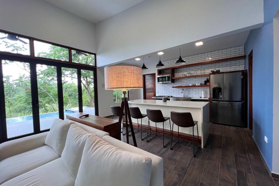 Negroman Villa | Chial Villa 16 Overlooking San Ignacio Mountains