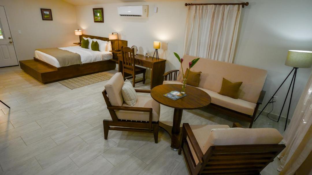 Armenia Resort | Roaring River Resort
