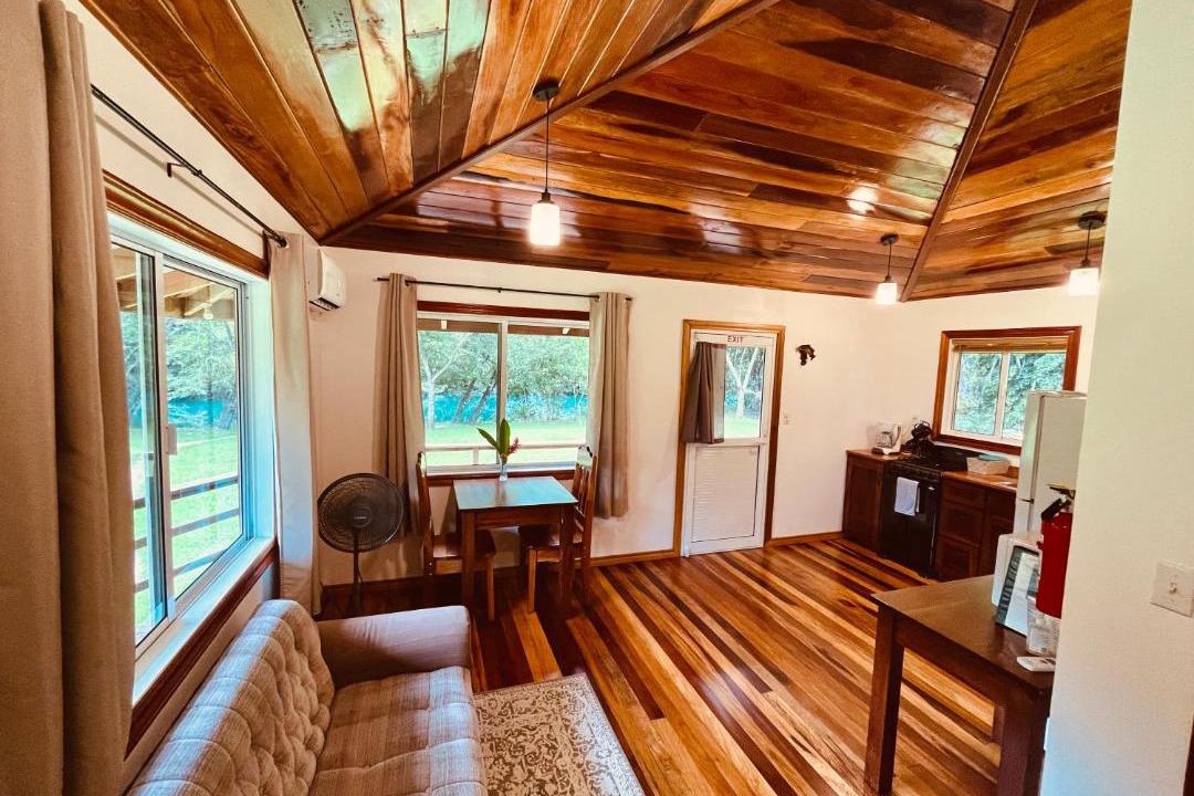 Orange Walk District Cabin | Crystal Creek Lodge