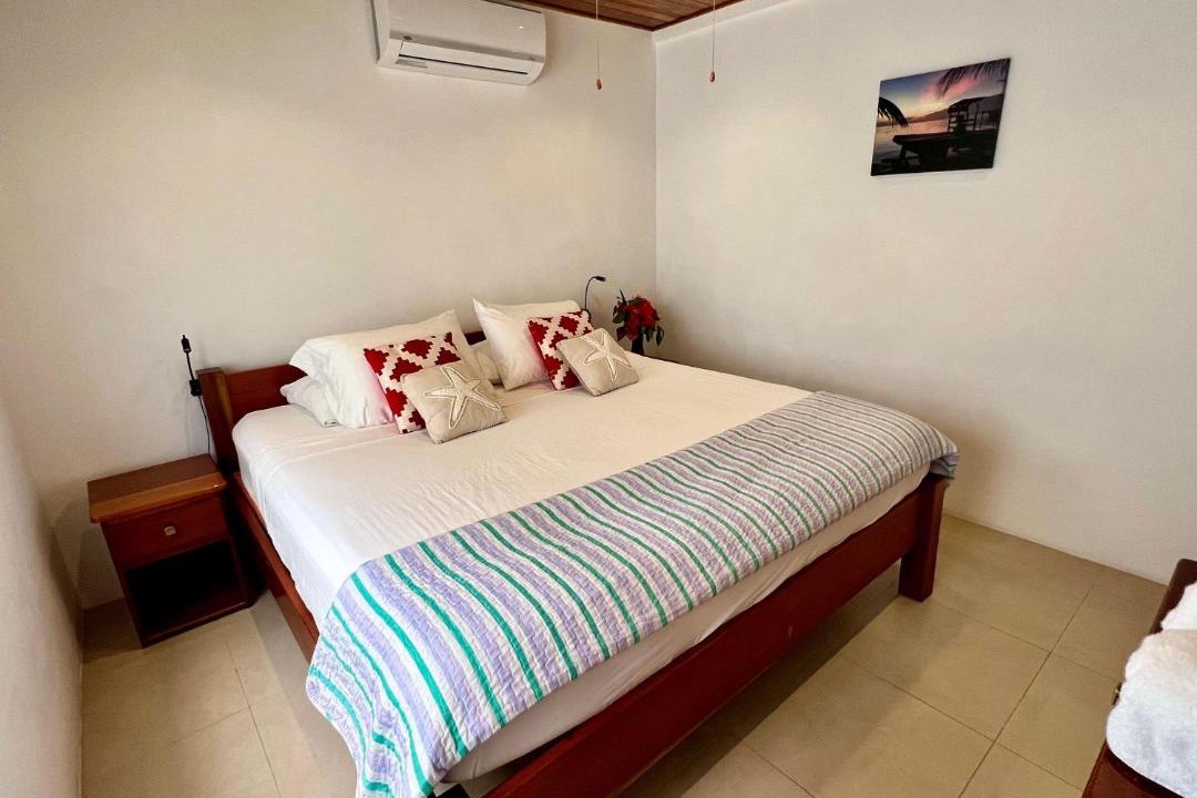 Caye Caulker Villa | Caribbean Sunrise Villa