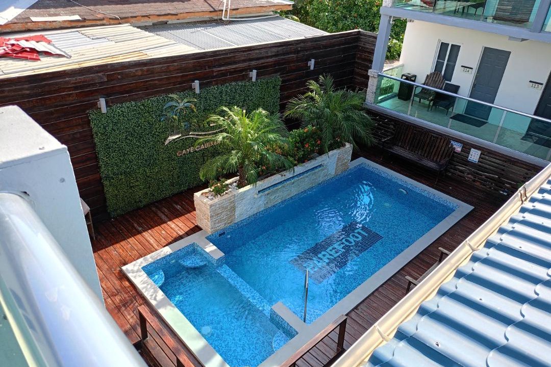 Caye Caulker Hotel | Barefoot Caye Caulker Hotel