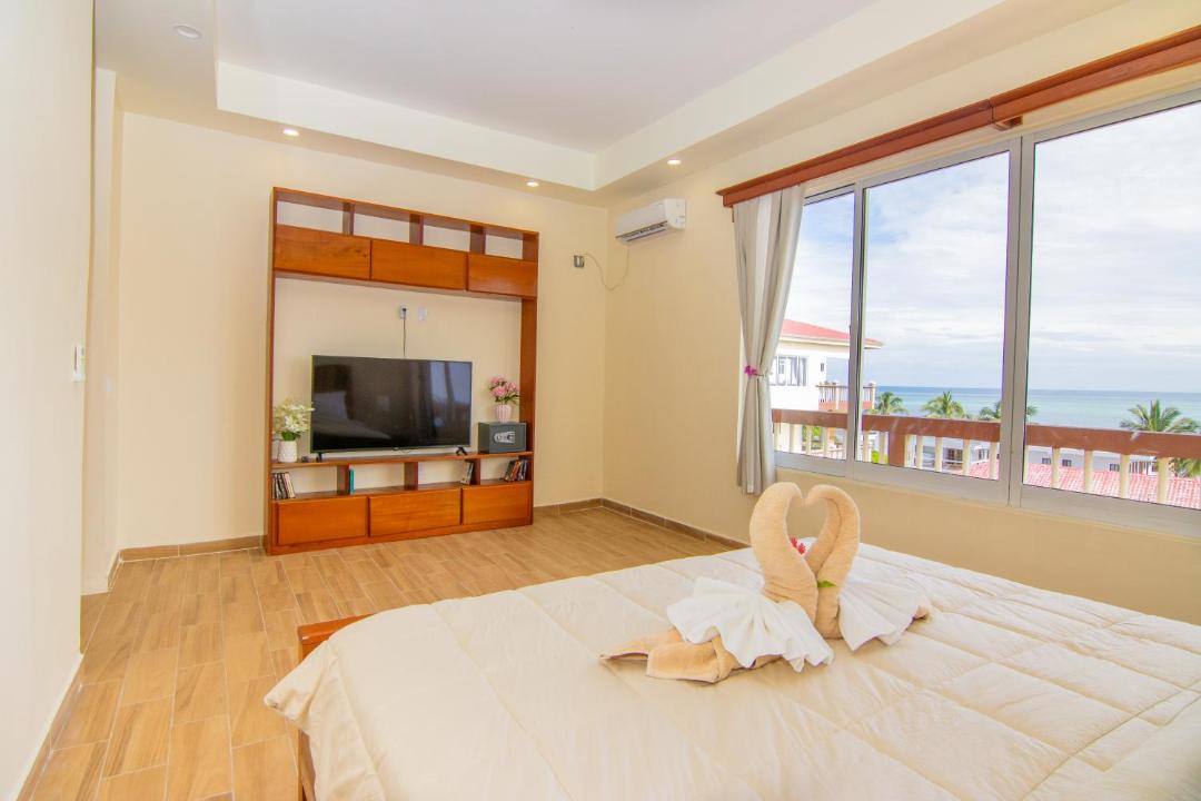 San Pedro Hotel | Tropical Palace Hotel