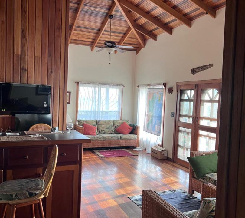 Gales Point Villa | Last Frontiers