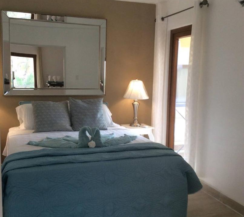 Caye Caulker Apartment | Beach Side Condos Caye Caulker by CCVH