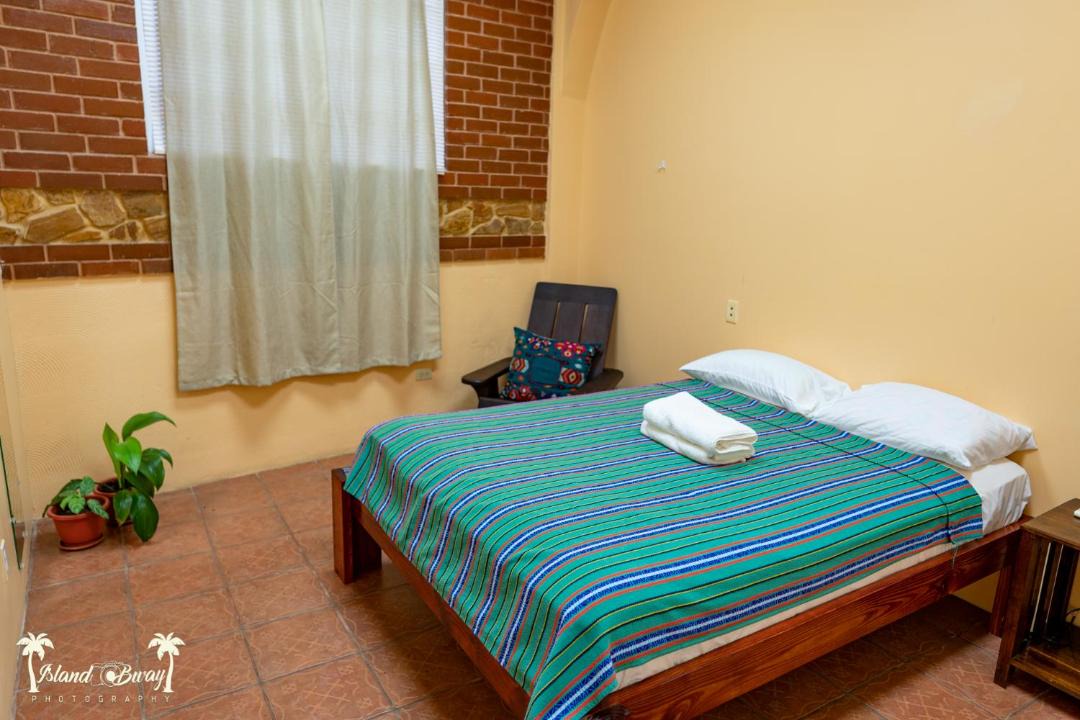 San Ignacio Hostel | Yellow Belly Backpackers