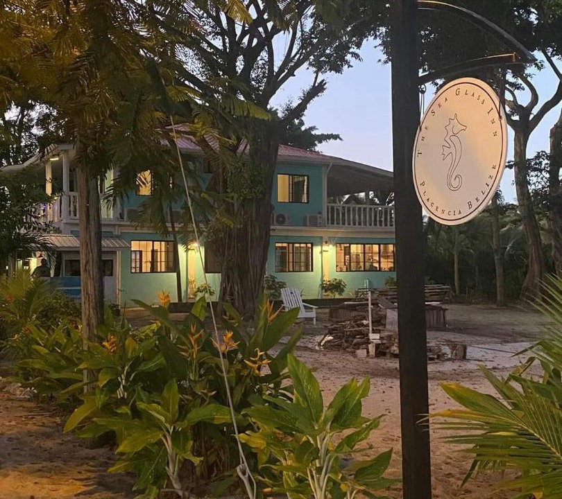 Placencia Hotel | The Sea Glass Inn