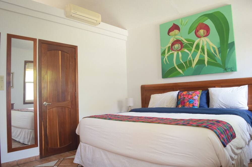 Photo of Bedroom in Plantation