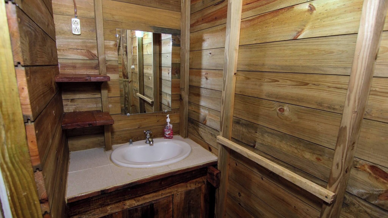 Photo of Bathroom in Santa Elena