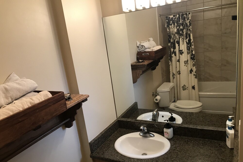 Photo of Bathroom in Bridgeland