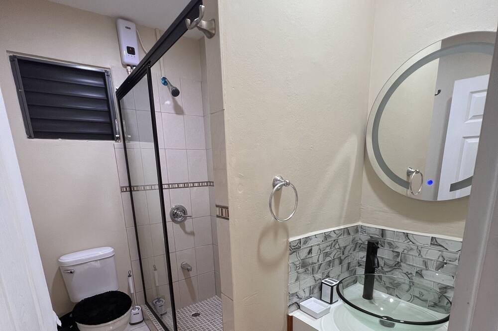 Photo of Bathroom in Belize City