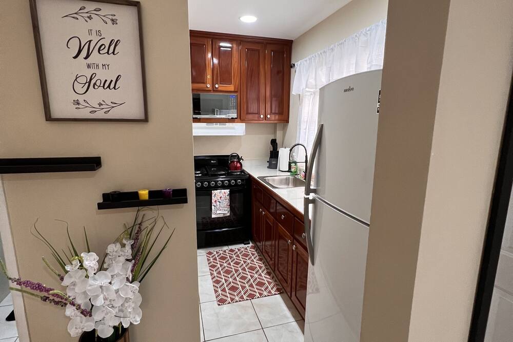 Photo of Kitchen in Belize City