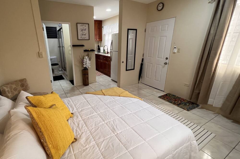 Photo of Bedroom in Belize City