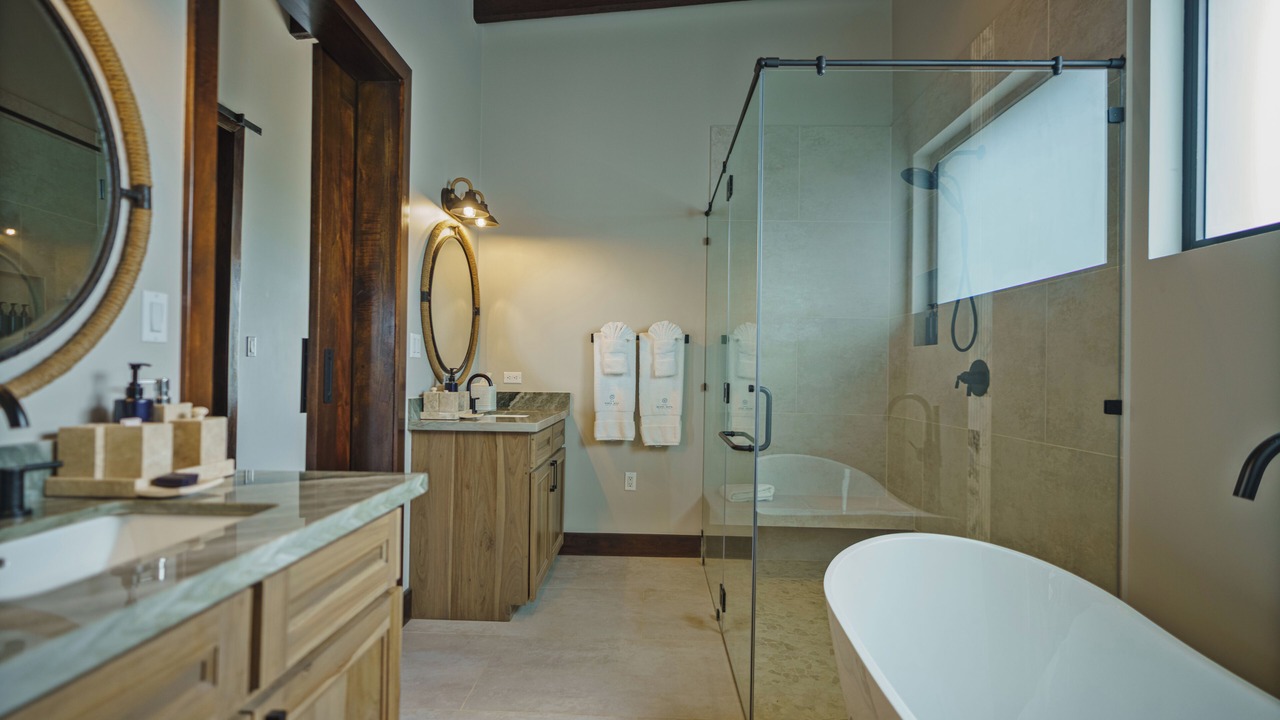 Photo of Bathroom in Placencia