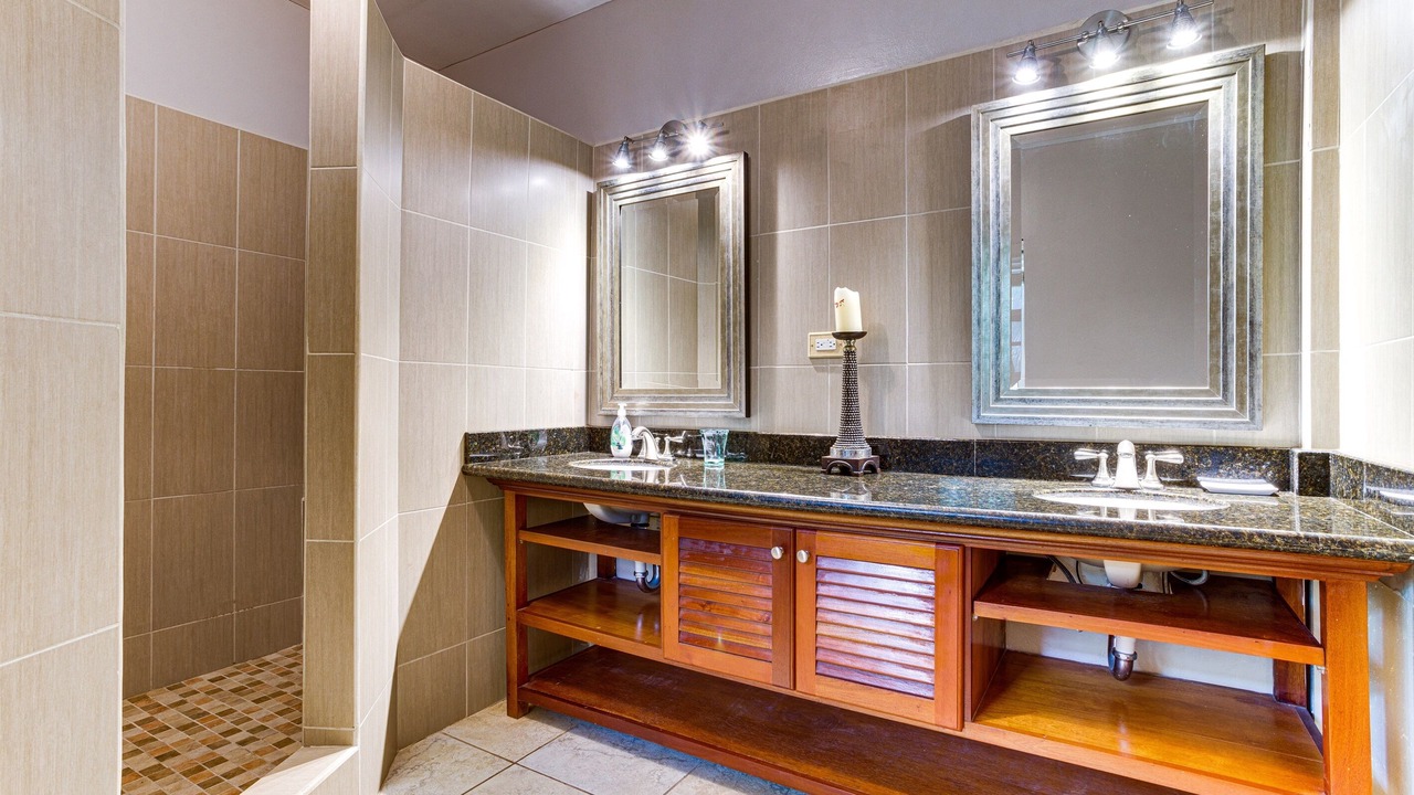 Photo of Bathroom in Placencia