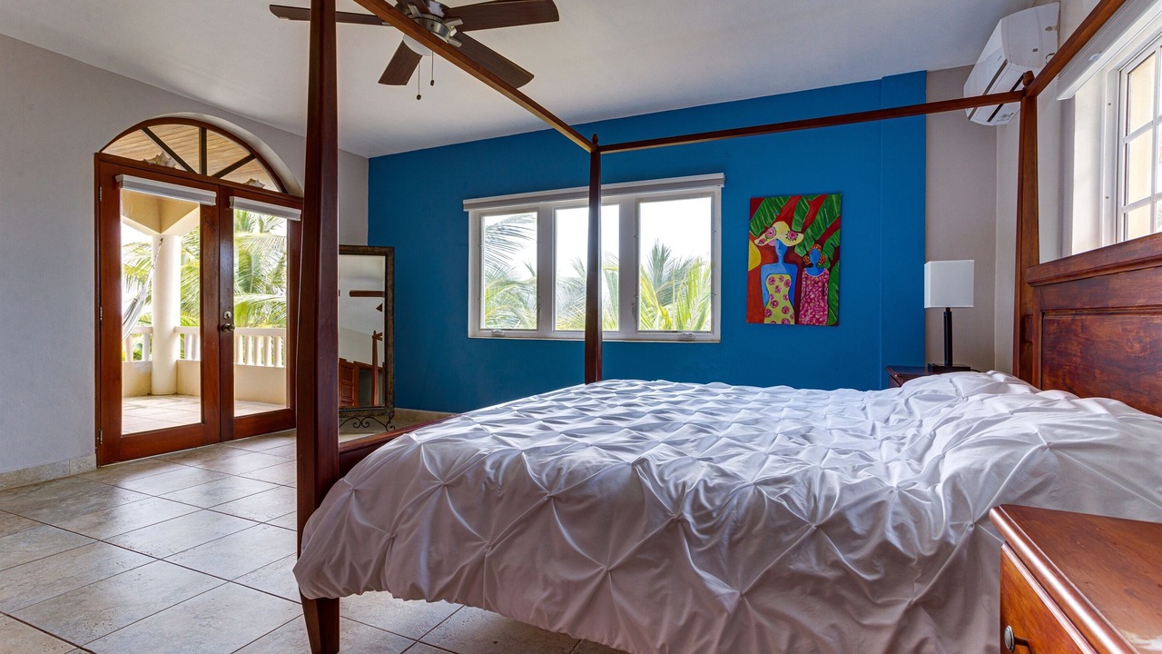 Photo of Others in Placencia