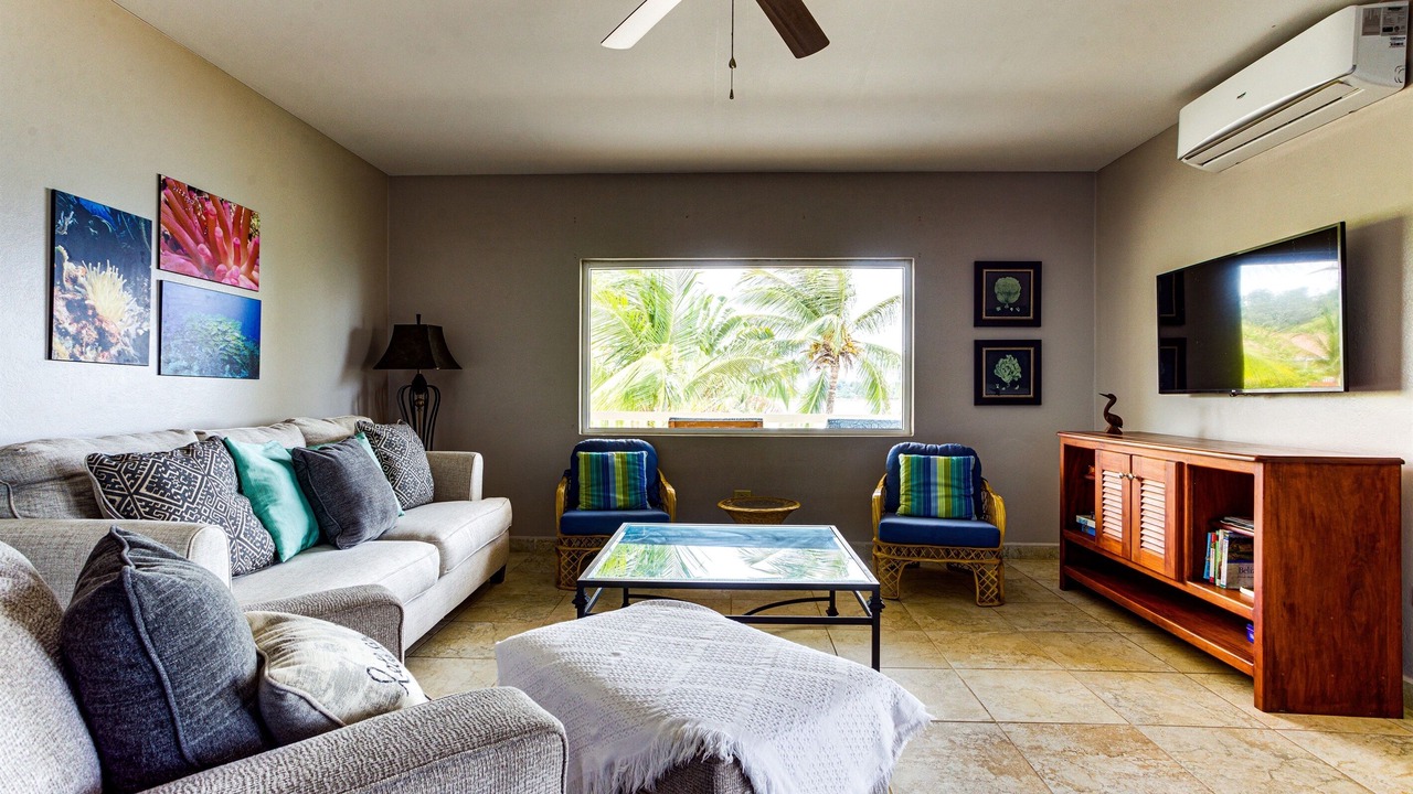 Photo of Bedroom in Placencia