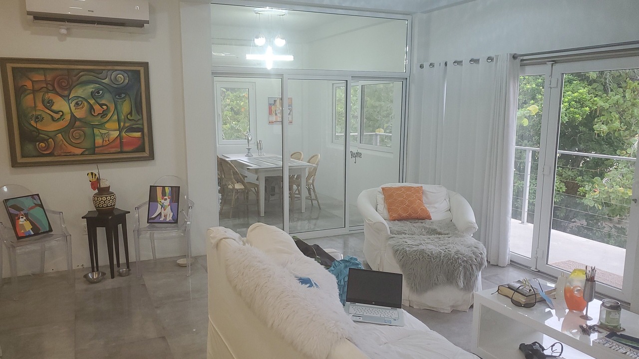 Photo of Livingroom in San Pedro