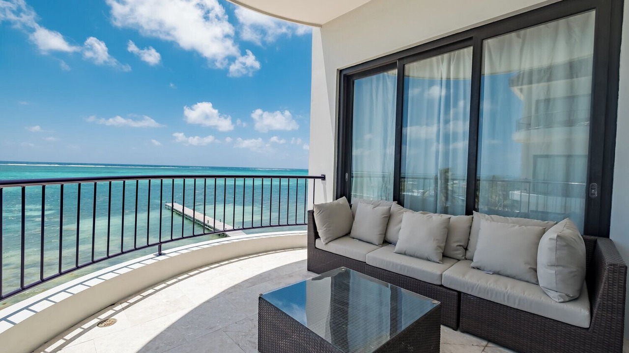 Photo of Patio Balcony in San Pedro